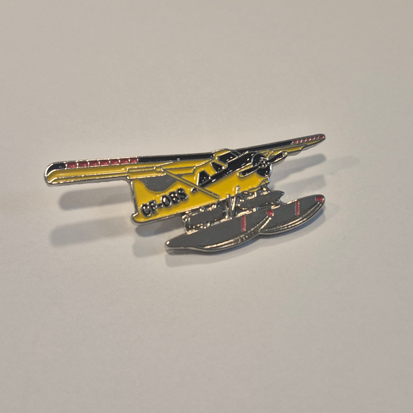 Beaver Plane Pin