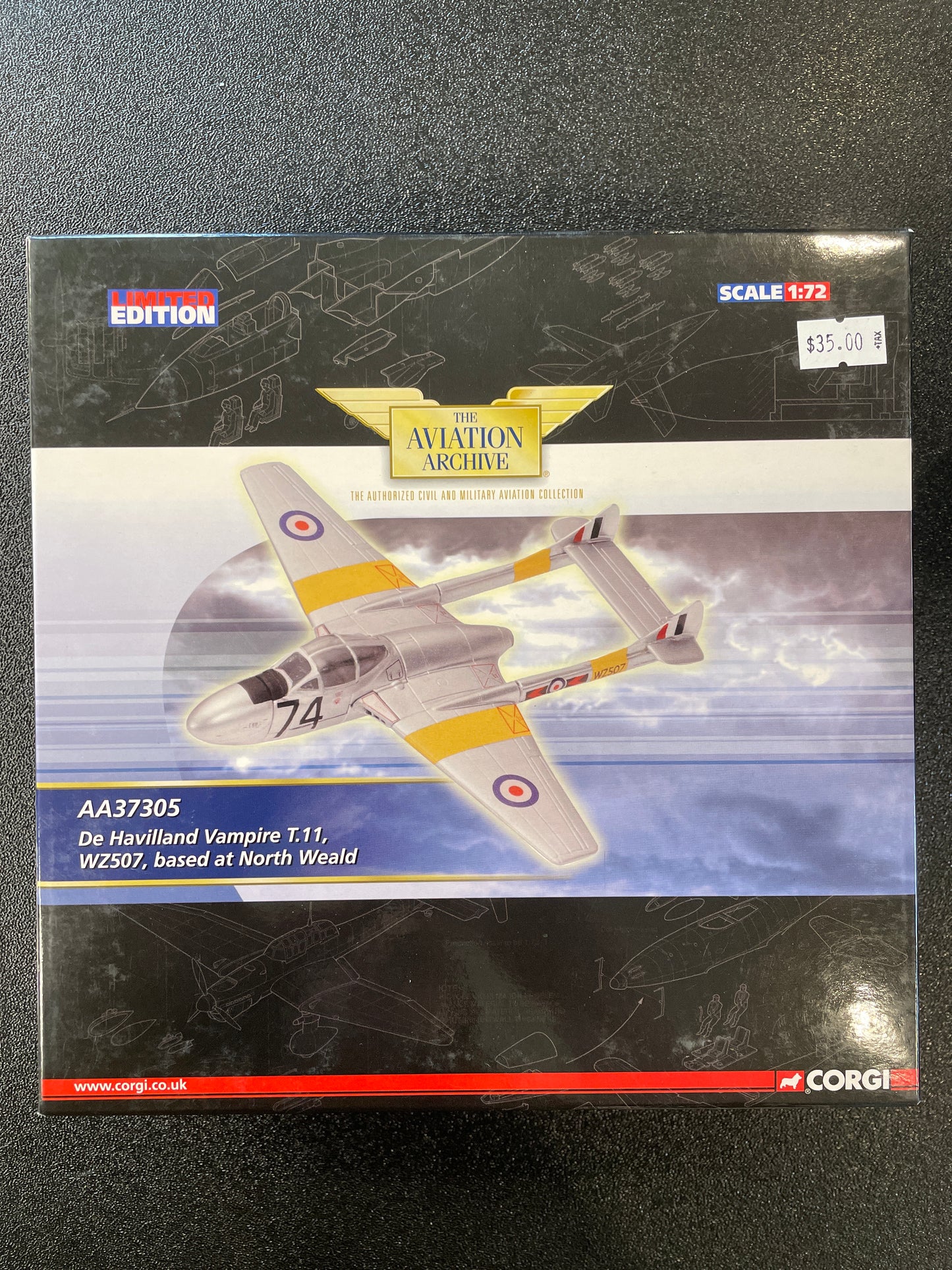 Model - DeHavilland Vampire T.11